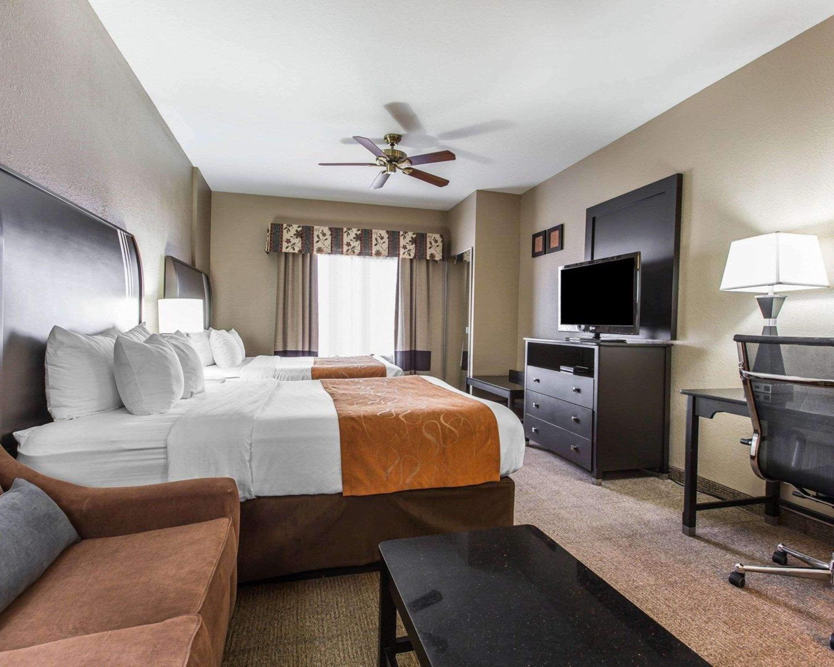 Comfort Suites Μπέικερσφιλντ Εξωτερικό φωτογραφία
