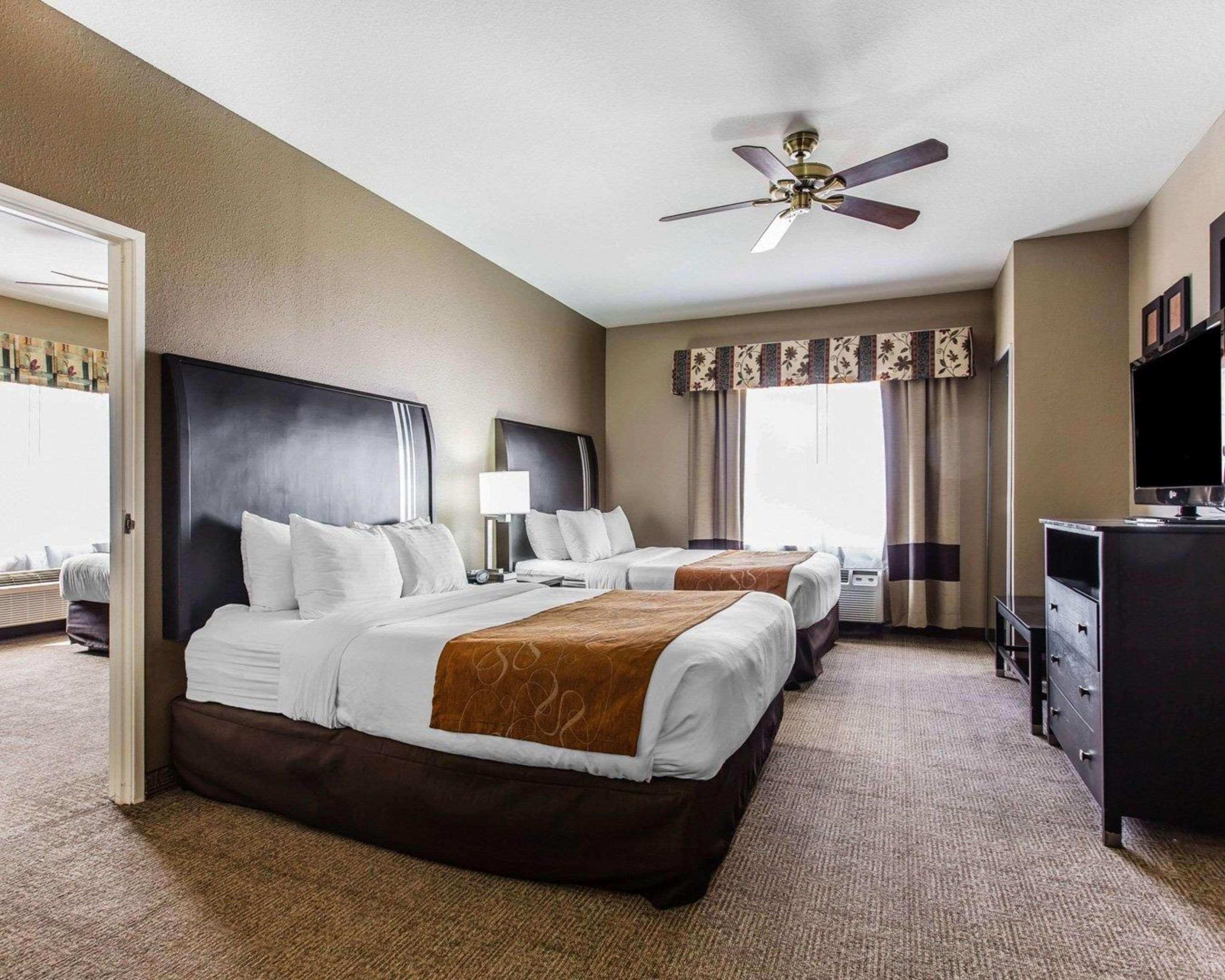 Comfort Suites Μπέικερσφιλντ Εξωτερικό φωτογραφία