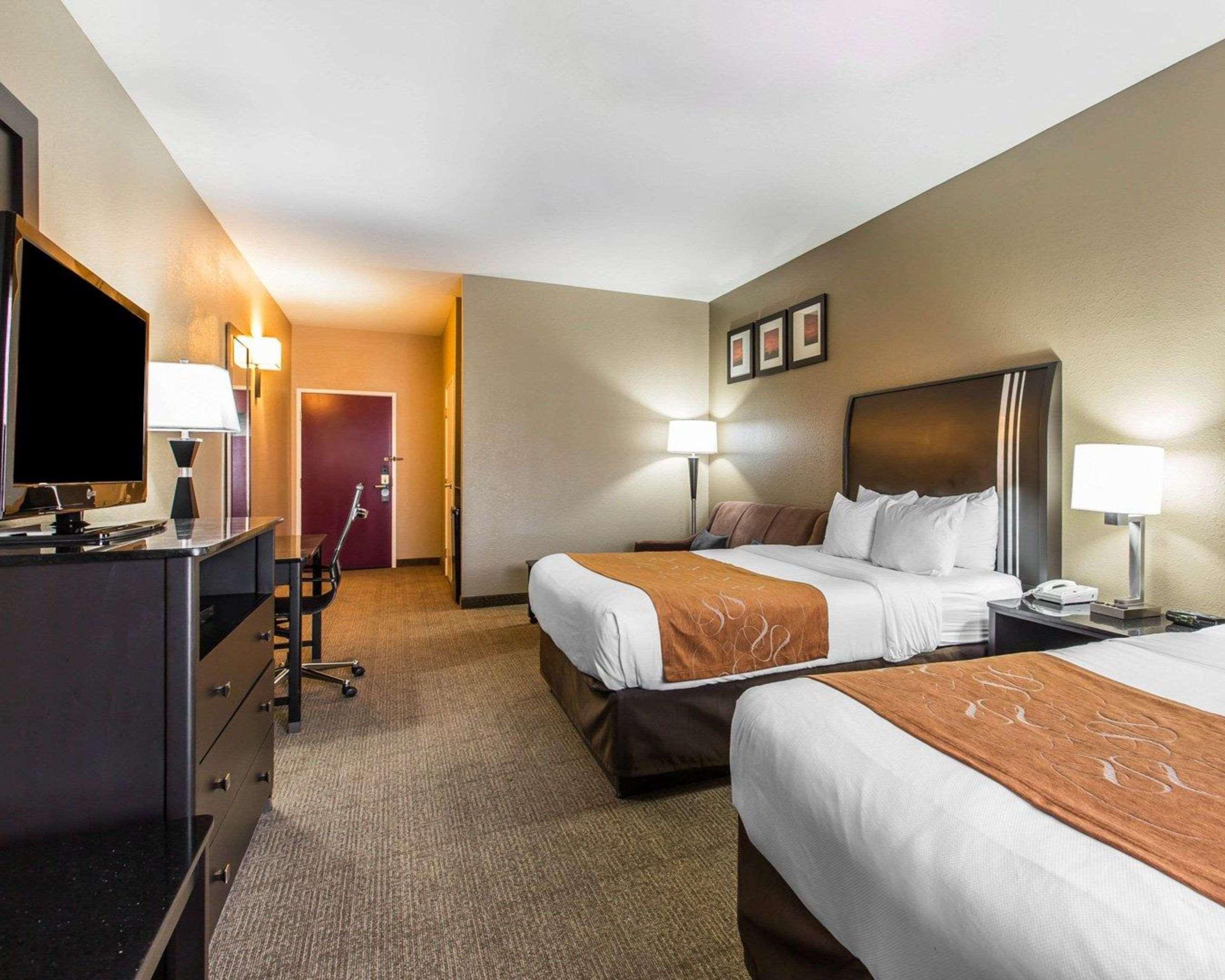 Comfort Suites Μπέικερσφιλντ Εξωτερικό φωτογραφία