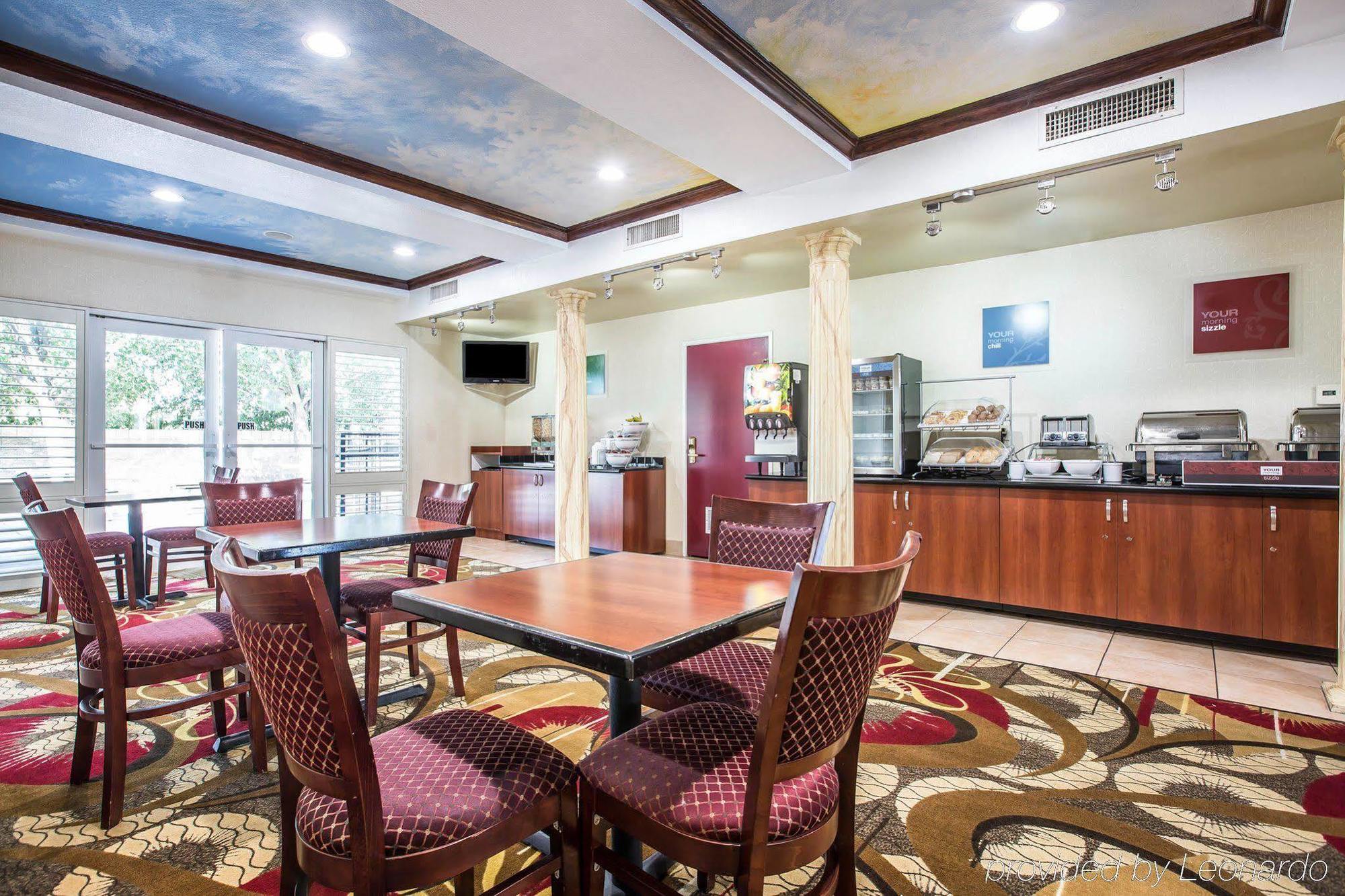 Comfort Suites Μπέικερσφιλντ Εξωτερικό φωτογραφία
