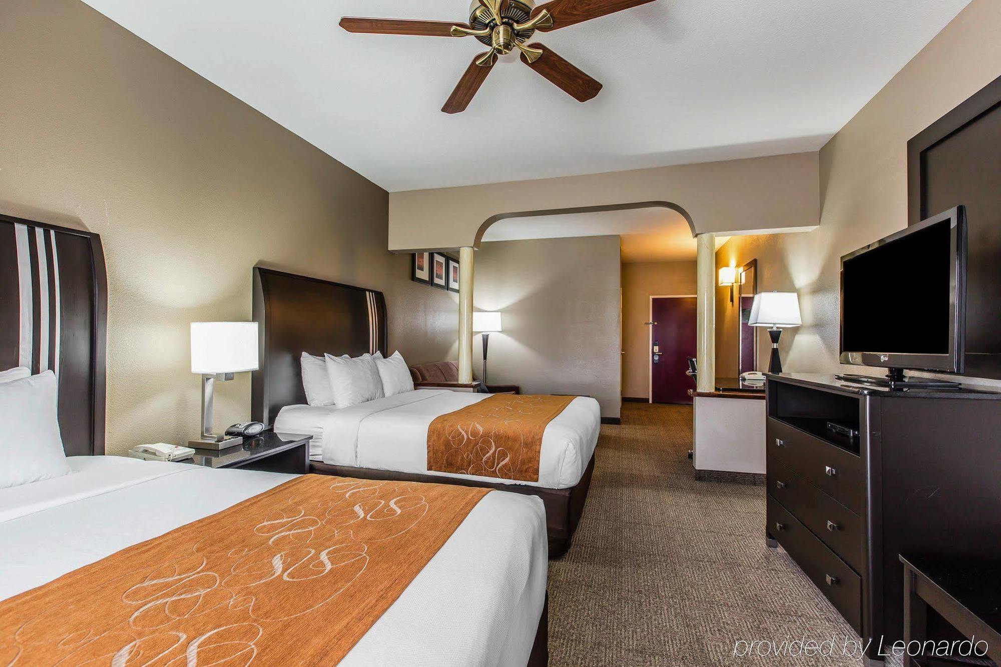 Comfort Suites Μπέικερσφιλντ Εξωτερικό φωτογραφία