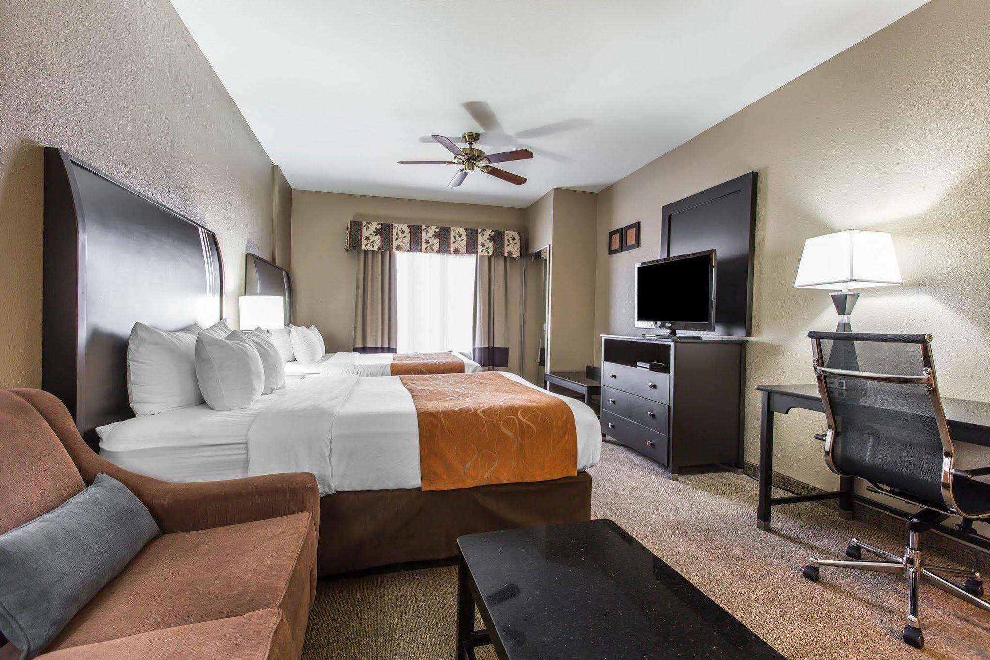 Comfort Suites Μπέικερσφιλντ Εξωτερικό φωτογραφία