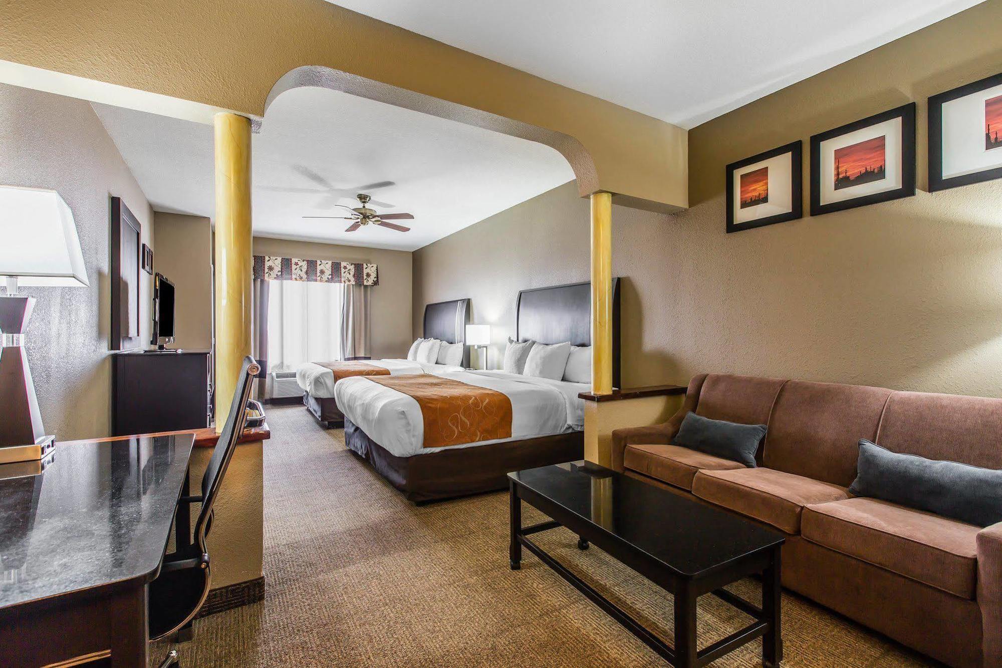 Comfort Suites Μπέικερσφιλντ Εξωτερικό φωτογραφία